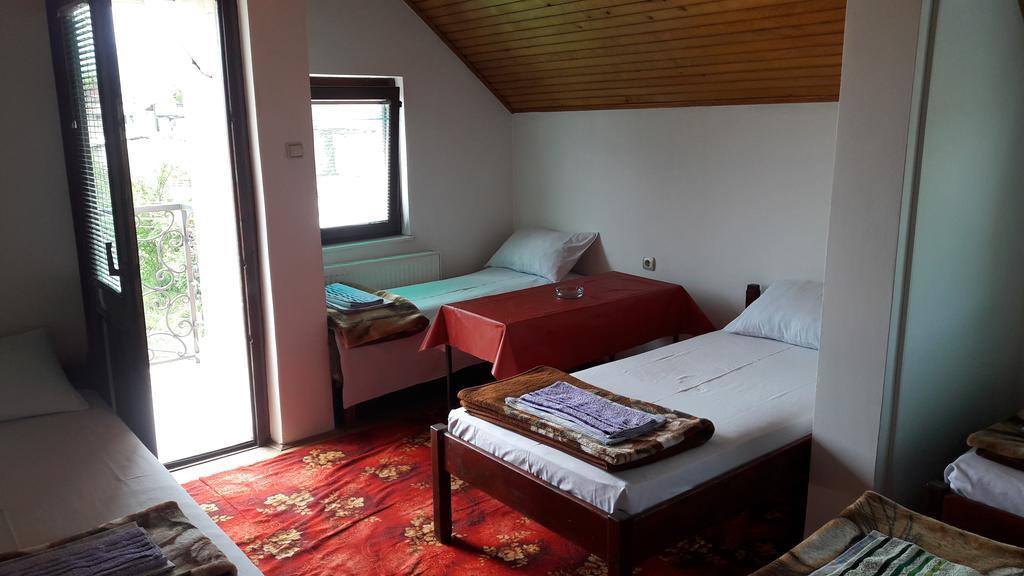 Mico Np Guest House Novi Pazar Eksteriør bilde
